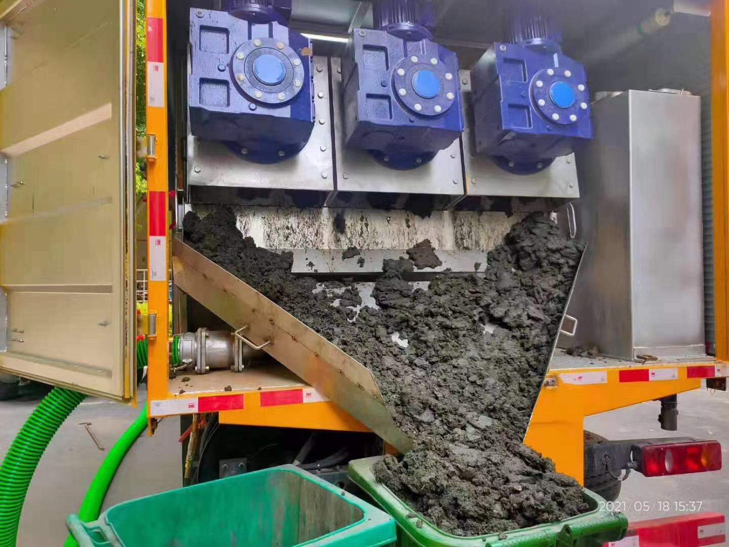 乳源化粪池清掏城市维护站-泥浆净化干湿分离处理